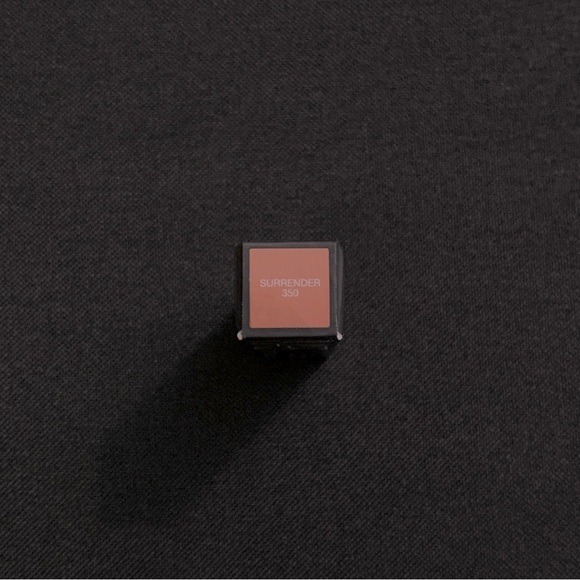 NARS Air Matte Liquid Lip Color — Surrender — Full Size .25 oz - Picture 3 of 4